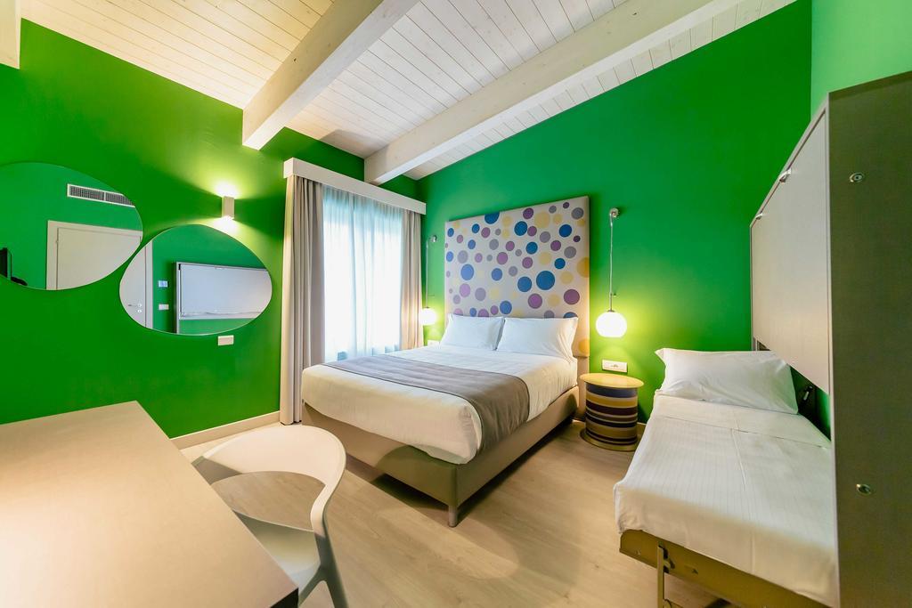 Diamante Mhotel Коленьо Стая снимка