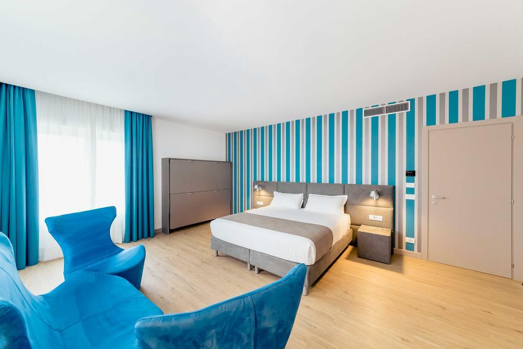 Diamante Mhotel Коленьо Екстериор снимка